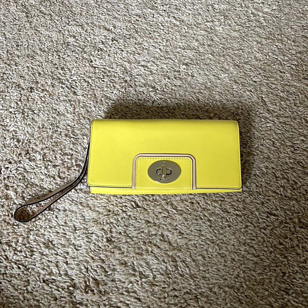 Kate Spade wristlet